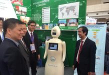 Robot hướng dẫn viên FuSo