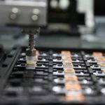 Máy gắp và kiểm tra linh kiện