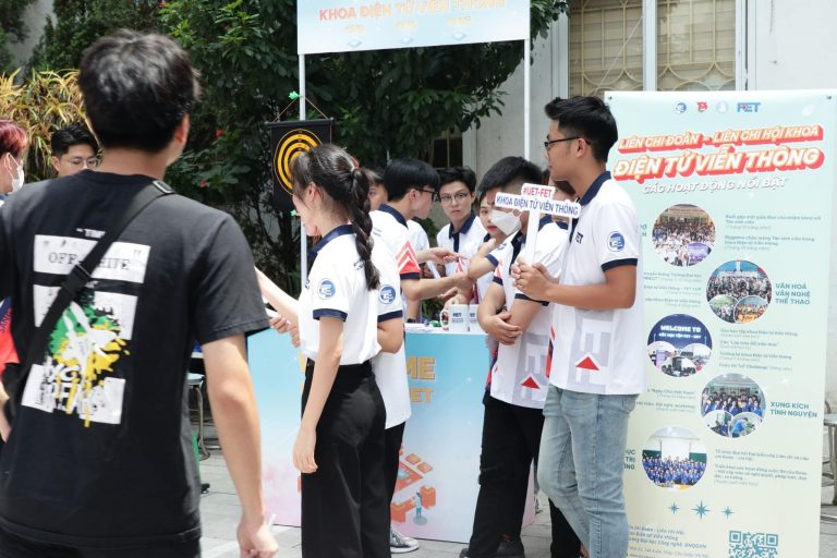 Ngày hội nhập học tân sinh viên khóa 68