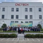 Sinh viên Khoa Điện tử Viễn thông tham quan nhà máy CNCTech Thăng Long